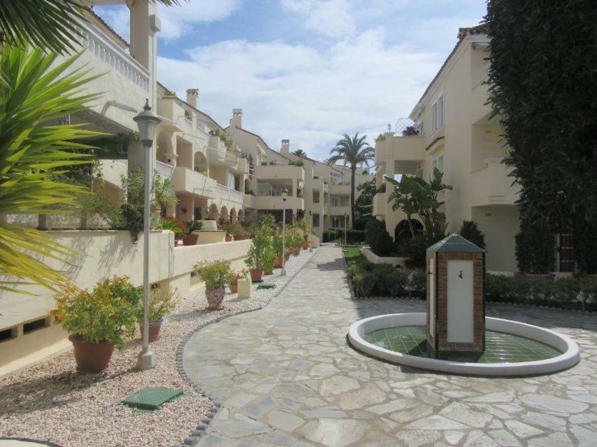 Apartment In El Paraiso - Near Puerto Banus Estepona Luaran gambar